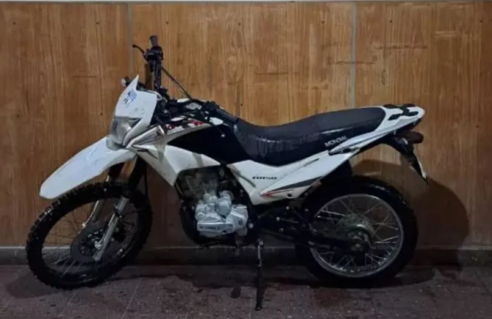 Rápido accionar policial: Recuperaron una moto robada de un bar 