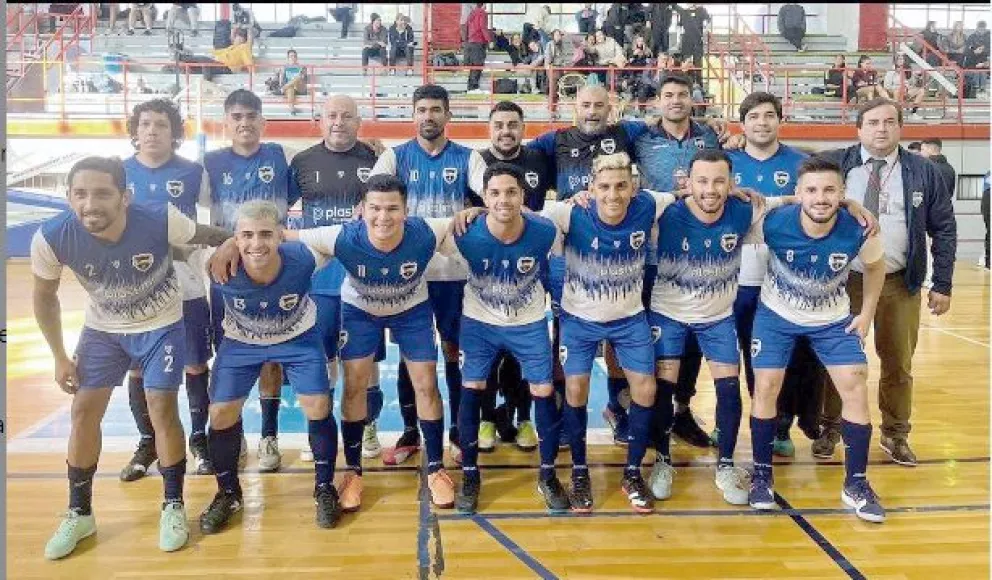 Futsal: Plastimi festejó y avanzó  a los octavos de final en Mendoza