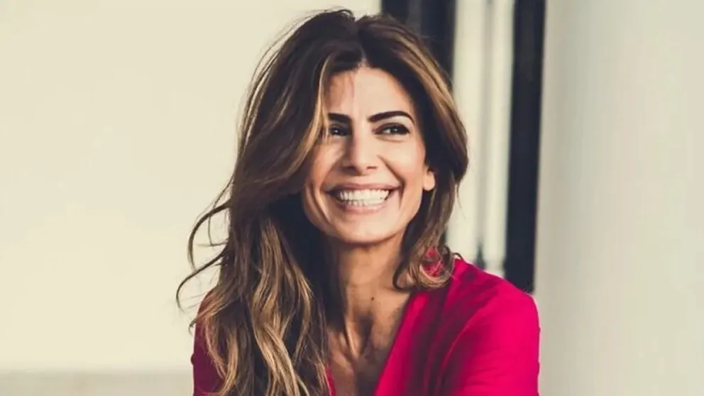 Juliana Awada mostró cómo es su casa: conocé este decorativo adorno que comparte con Jennifer Lopez
