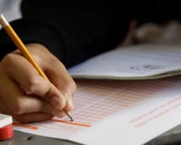 El 63 % de los estudiantes secundarios está por debajo del nivel básico en Matemáticas