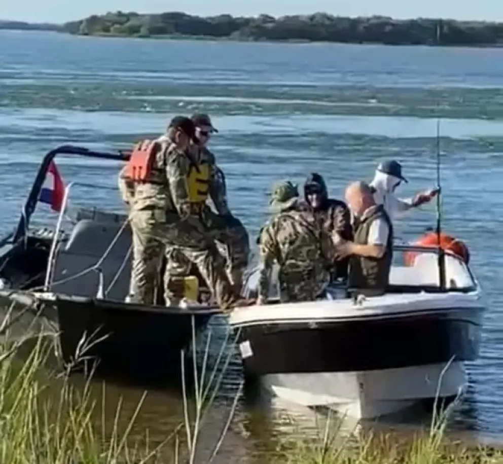 Corrientes presentará una denuncia por actuación de la Armada Paraguaya con pescadores argentino