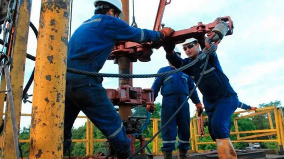 Recomposición salarial del 20,6% para enero y el acumulado paritario llega al 235,9% para los petroleros