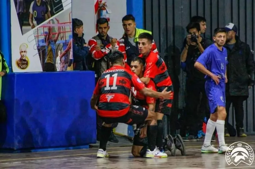 También clasificó Flamengo y hoy se juegan la chance Marbar y Sport Boys