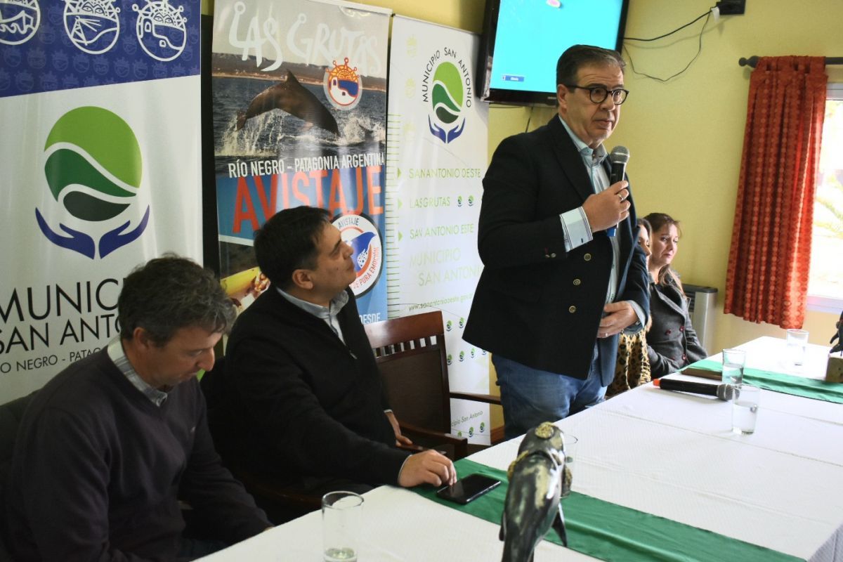Río Negro lanzó la temporada 2023 de Avistaje de Fauna Marina y Costera