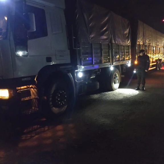 La Policía ya incautó más de 1900 toneladas de granos en lo que va del año La Policía ya incautó más de 1900 toneladas de granos en lo que va del año