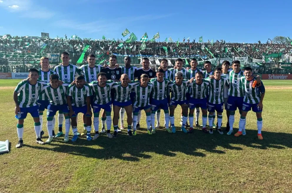 Fútbol: San Miguel ascendió a la Primera Nacional