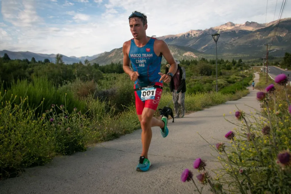 El triatlón de fiesta con la edición aniversario del Escape a la Isla Huemul